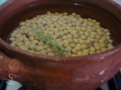 Ricetta Pasta e ceci alla romana - Step 1