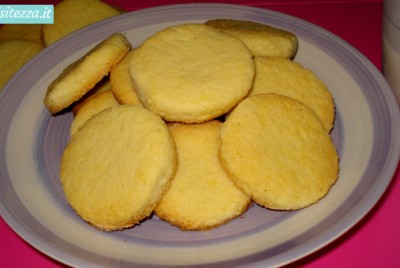 Biscotti al cocco Biscotti al cocco